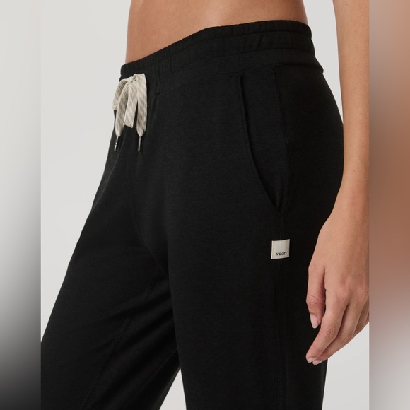 VUORI Black Jogger Pants, Size XS - Picture 10 of 10